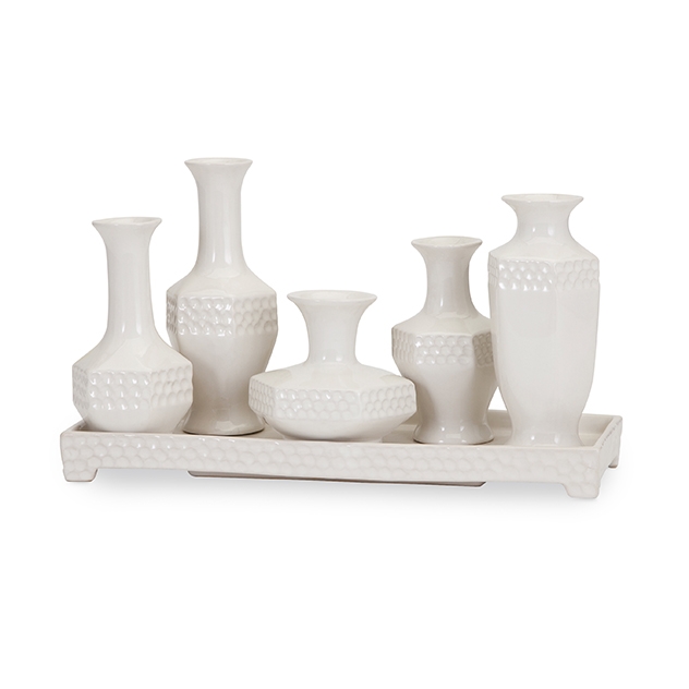 Beth Kushnick Cream Ceramic Mini Vases with Tray