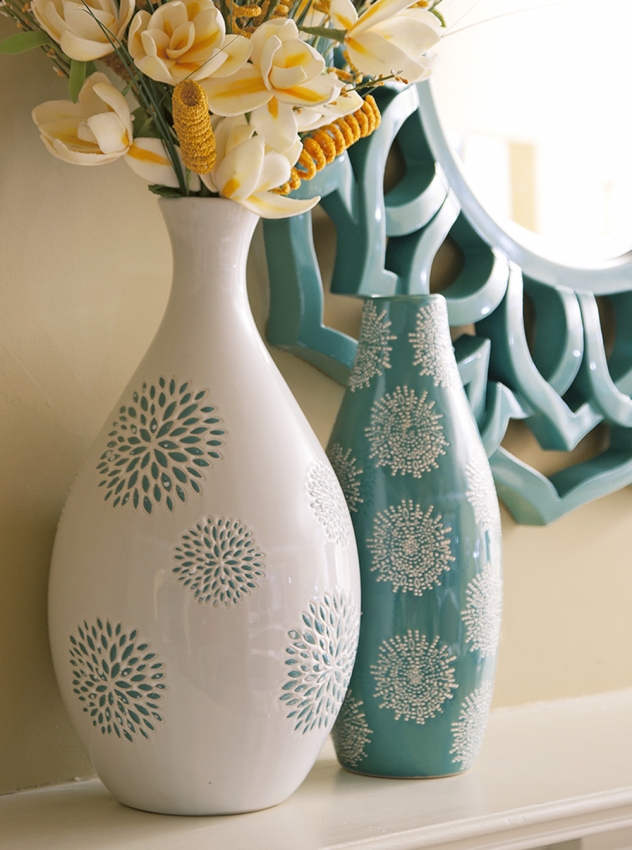 Essentials White with Blue Flower Vase