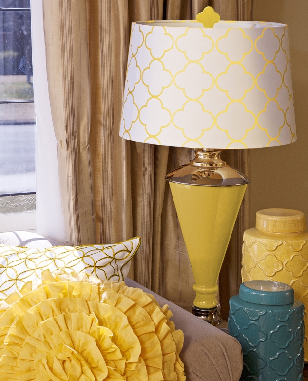 Essentials Yellow Glass Table Lamp
