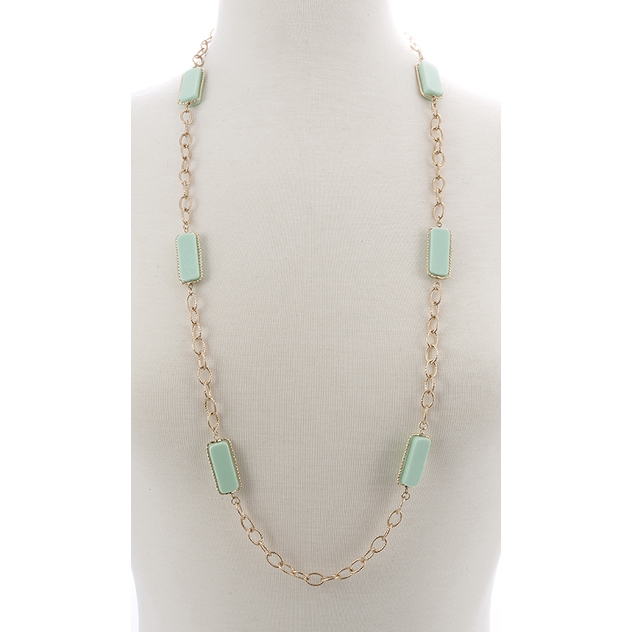 BTQ Faceted Light Green Stone Necklace