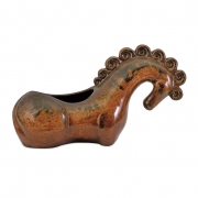 Benito Horse Planter